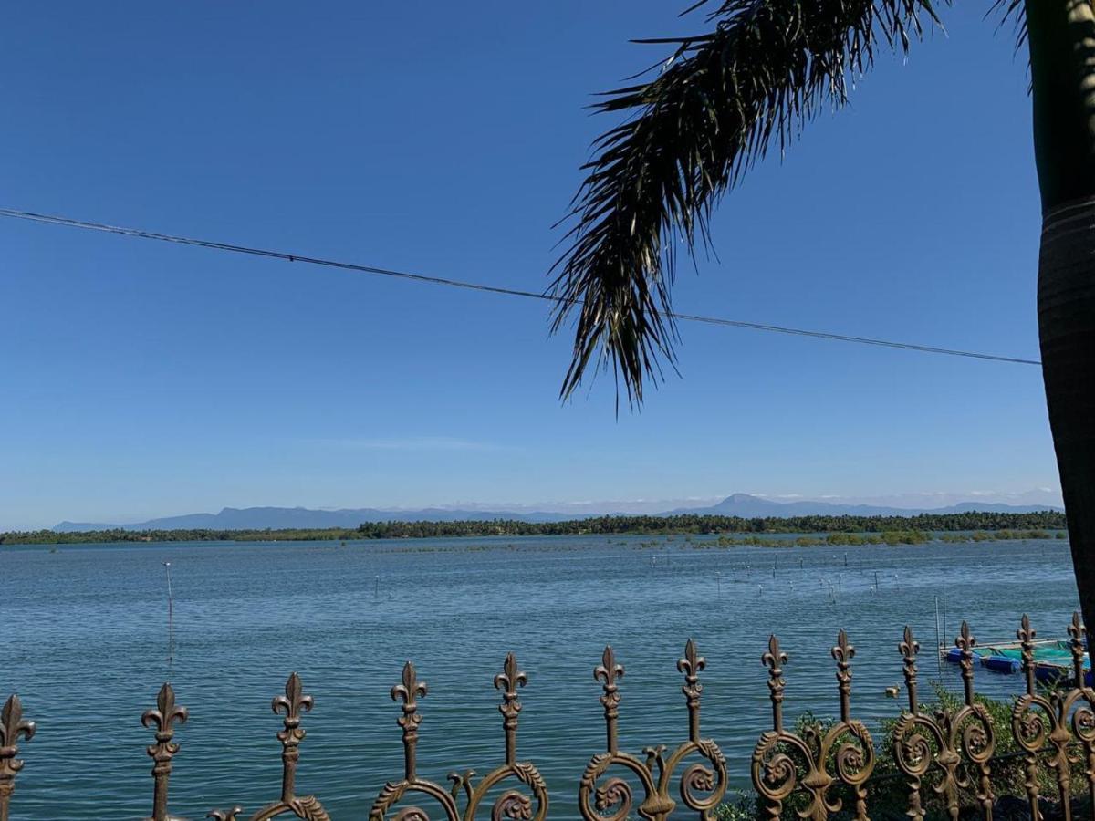 Blue Waters Hotel Kundapura Buitenkant foto